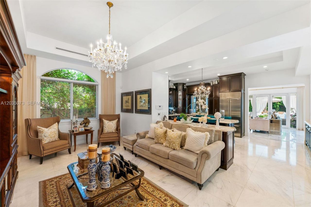 13470 SW 32nd St , Miami, FL 33175 Photo