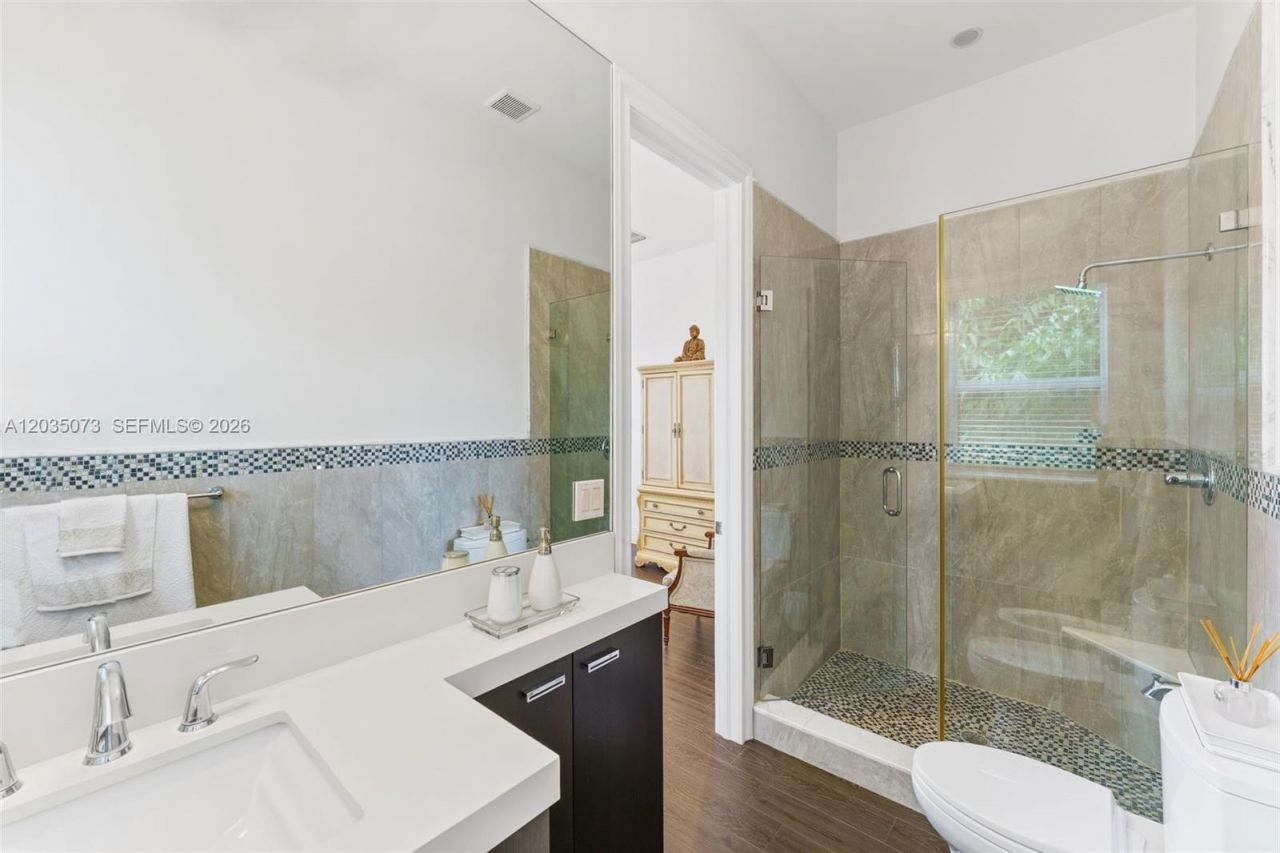 13470 SW 32nd St , Miami, FL 33175 Photo