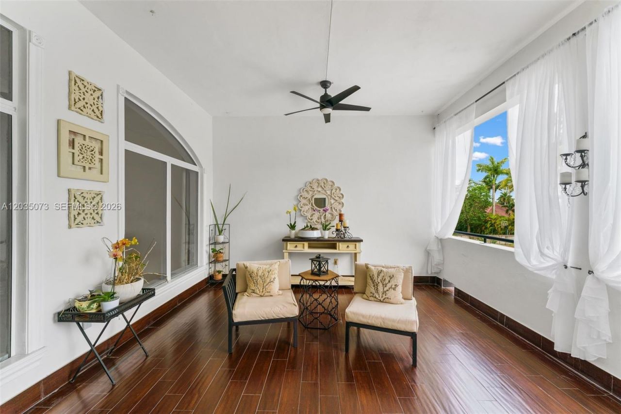 13470 SW 32nd St , Miami, FL 33175 Photo