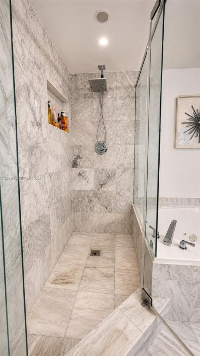 3640 Yacht Club Dr , Unit 502, Aventura, FL 33180 Photo