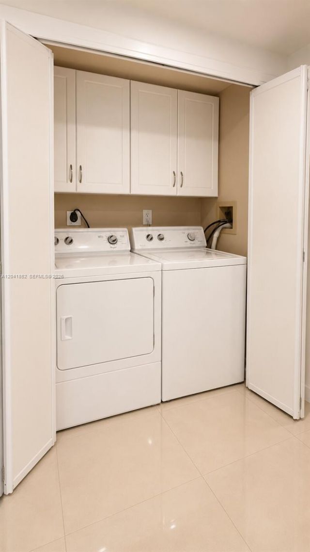 3640 Yacht Club Dr , Unit 502, Aventura, FL 33180 Photo