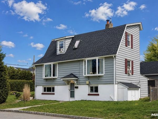 287 Atlantic Drive, Par-troy Hills Twp., NJ 07054