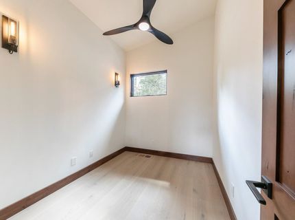 11083 China Camp Road, Truckee, CA 96161 Photo