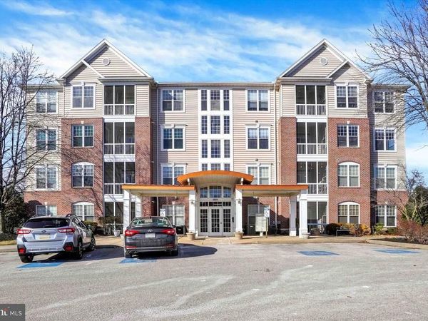1010 CREST WAY , Unit 304, YORK, PA 17403