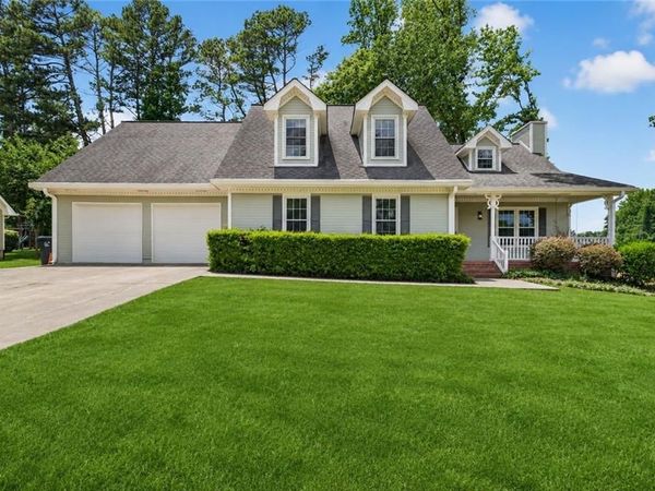 598 Saddletop Lane, Lawrenceville, GA 30044