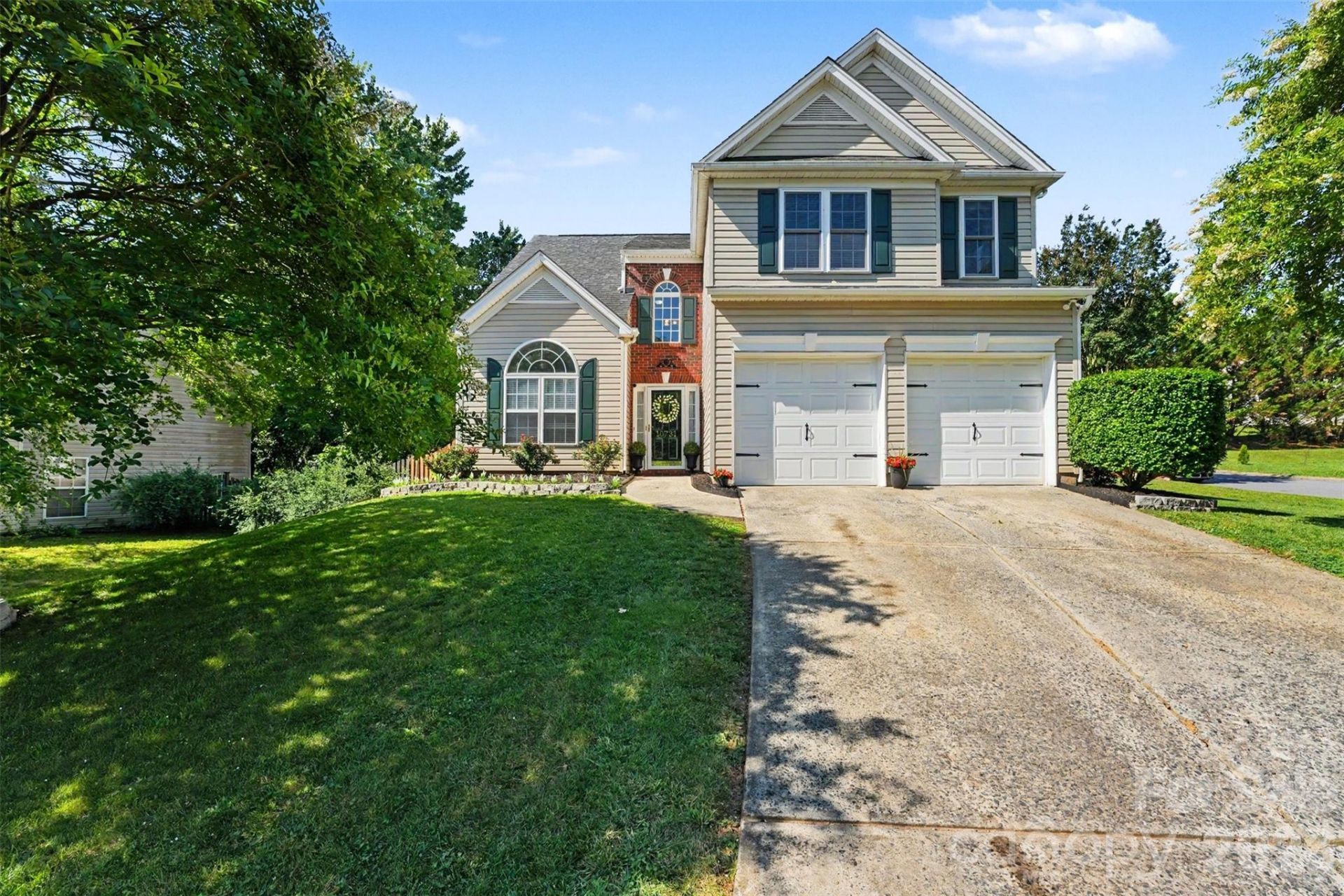 10731 Northgate Trail Drive, Charlotte, NC 28215 Main Photo