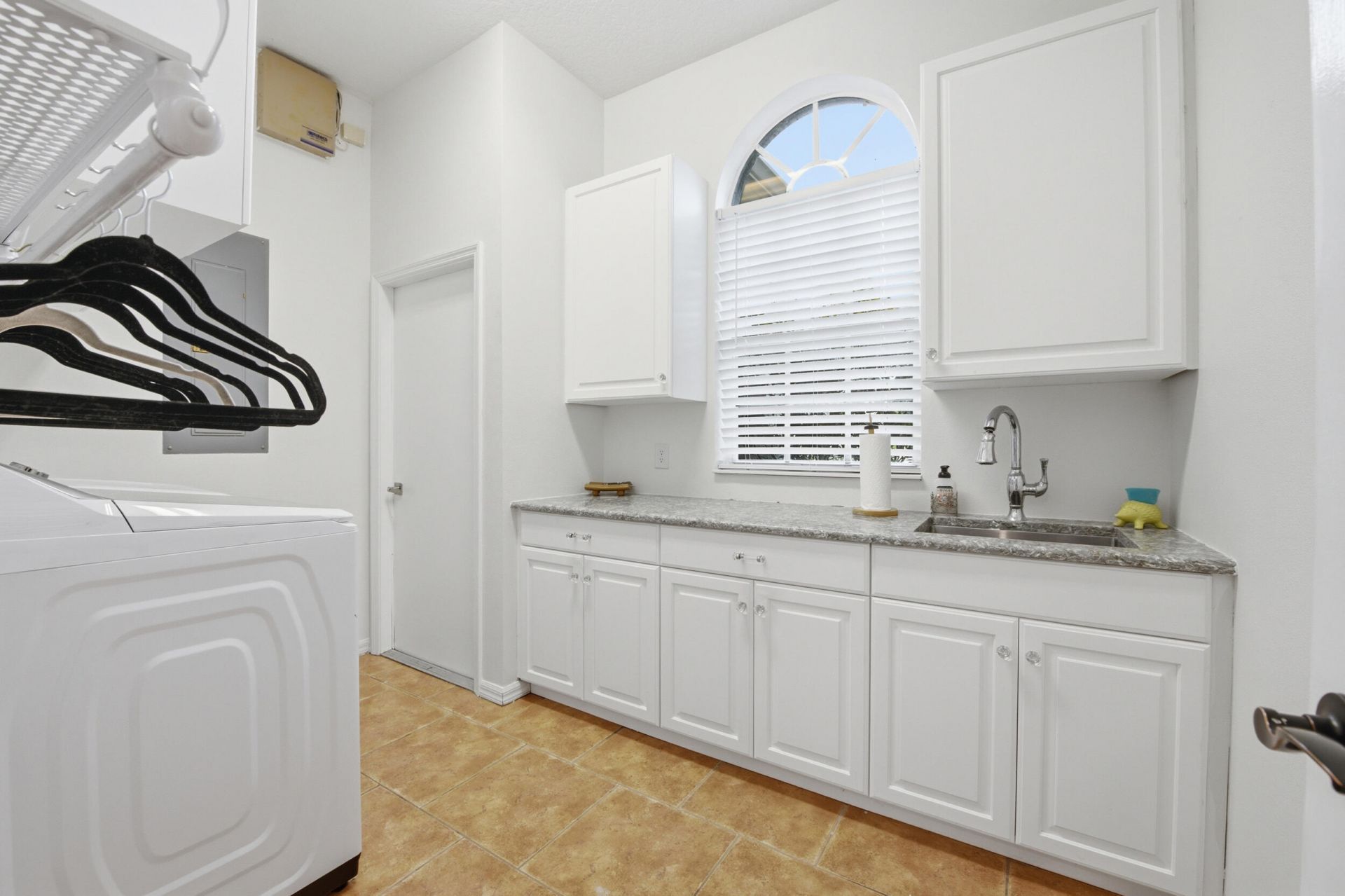 2598 SE Hamden Road, Port Saint Lucie, FL 34952 Photo