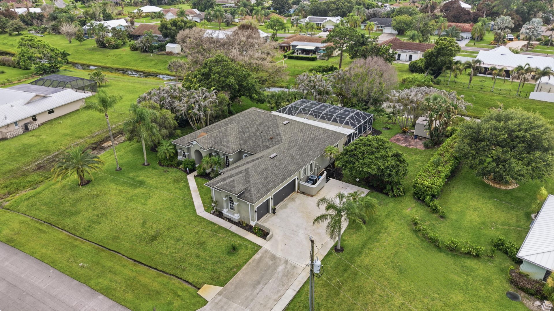 2598 SE Hamden Road, Port Saint Lucie, FL 34952 Photo