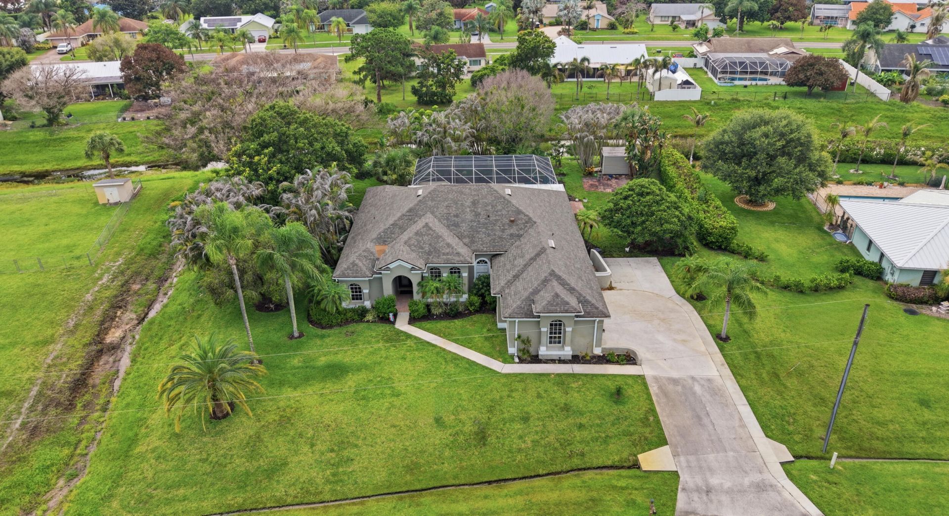 2598 SE Hamden Road, Port Saint Lucie, FL 34952 Photo
