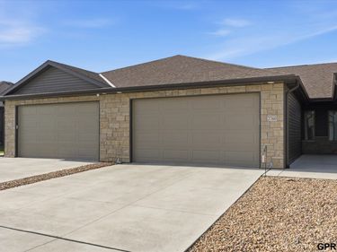 2760 Sheila Lane, Lincoln, NE 68516