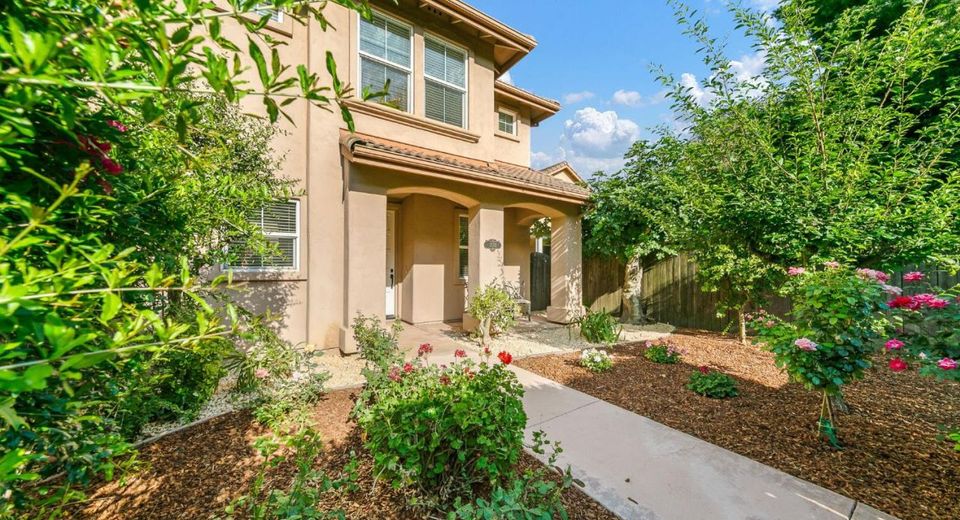 2031 Catalina Dr, Davis, CA 95616 Photo