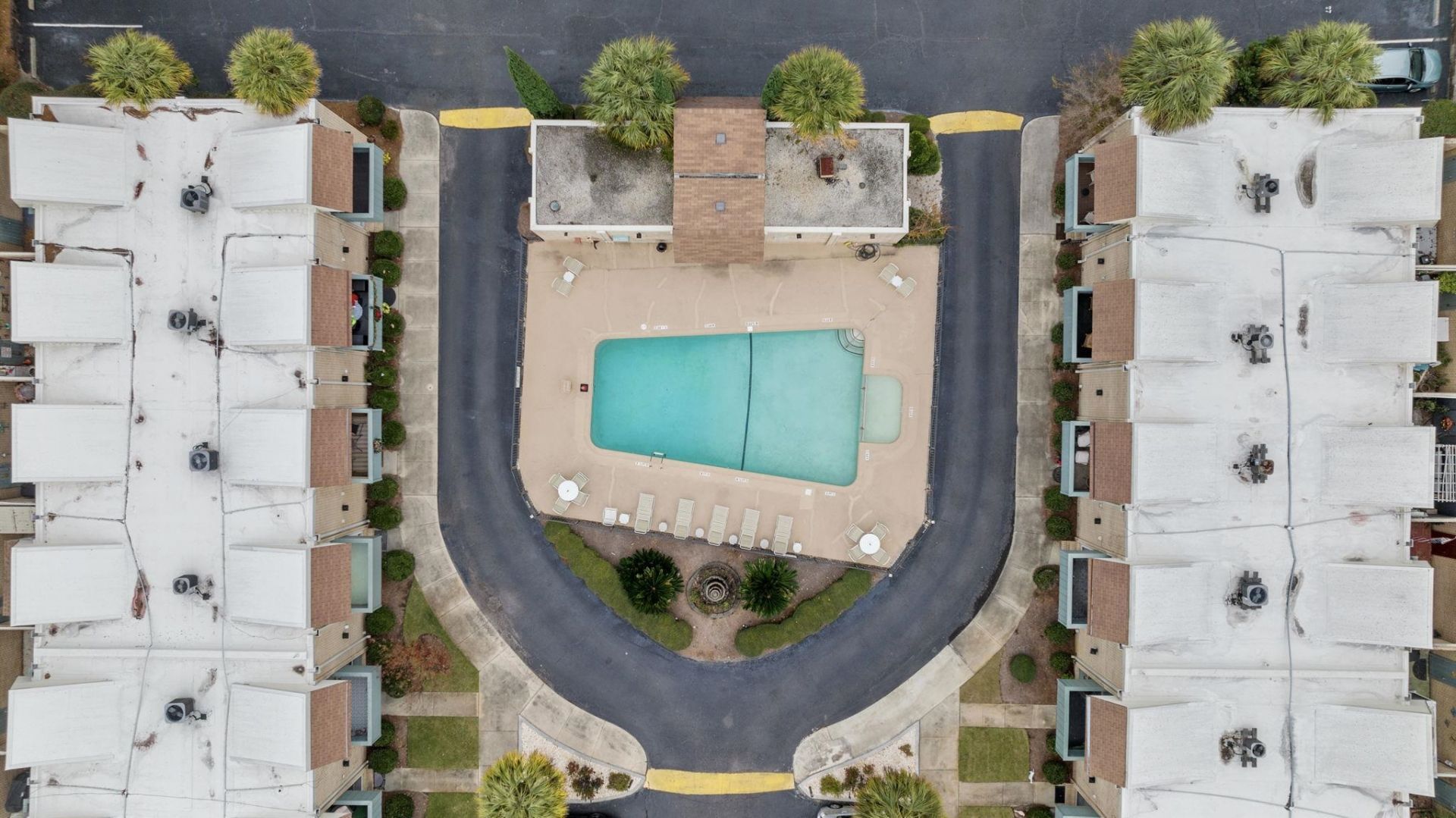 4701 N Kings Hwy.  Photo 54