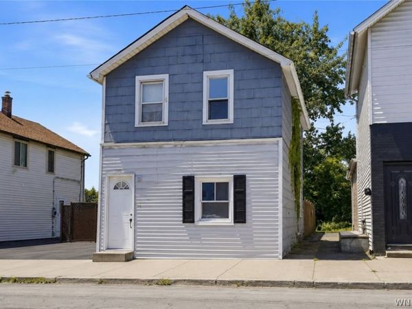 210 Oliver Street , North Tonawanda, NY 14120