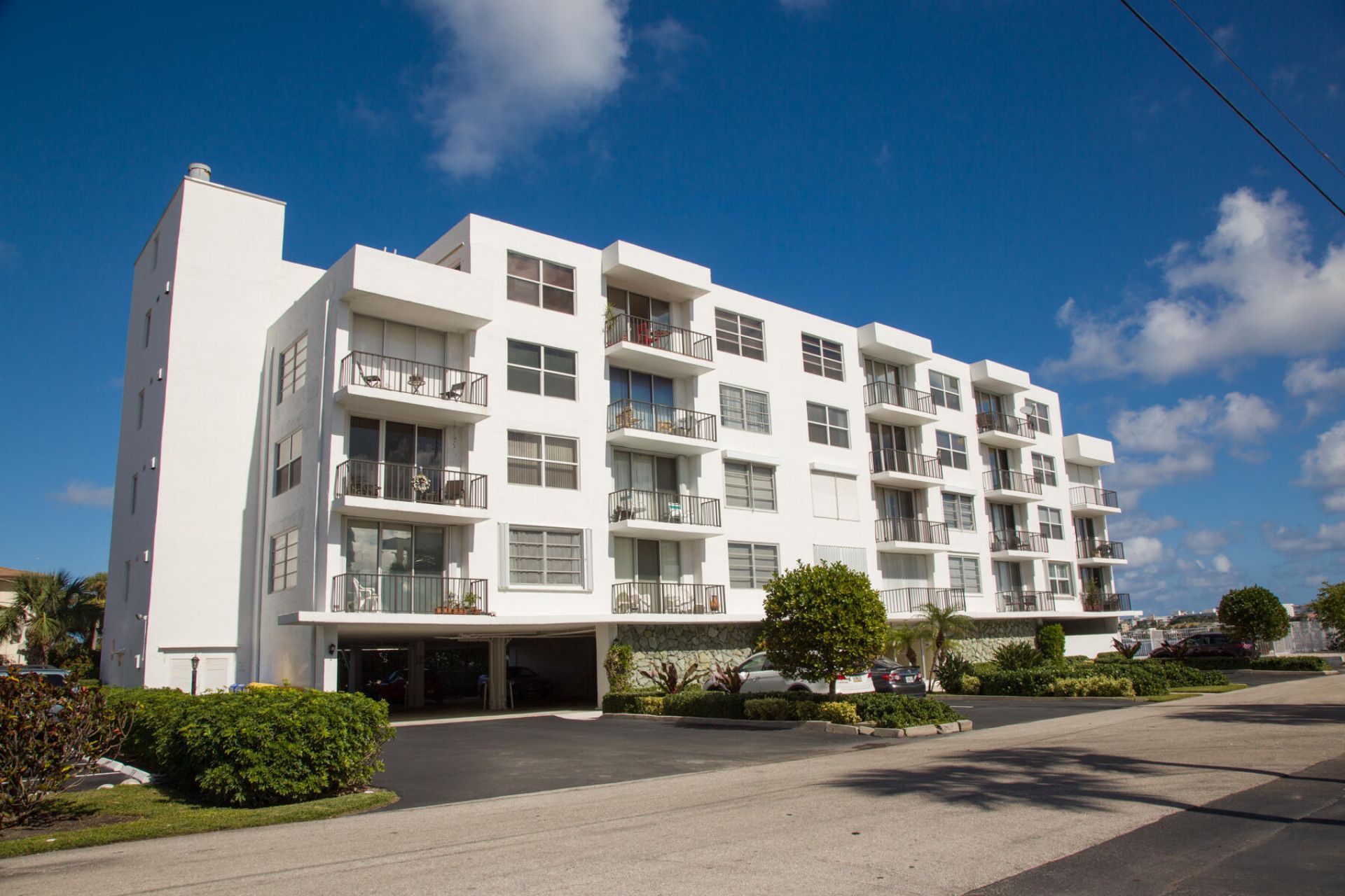 301 Croton Avenue, Unit 303, Lantana, FL 33462 Photo