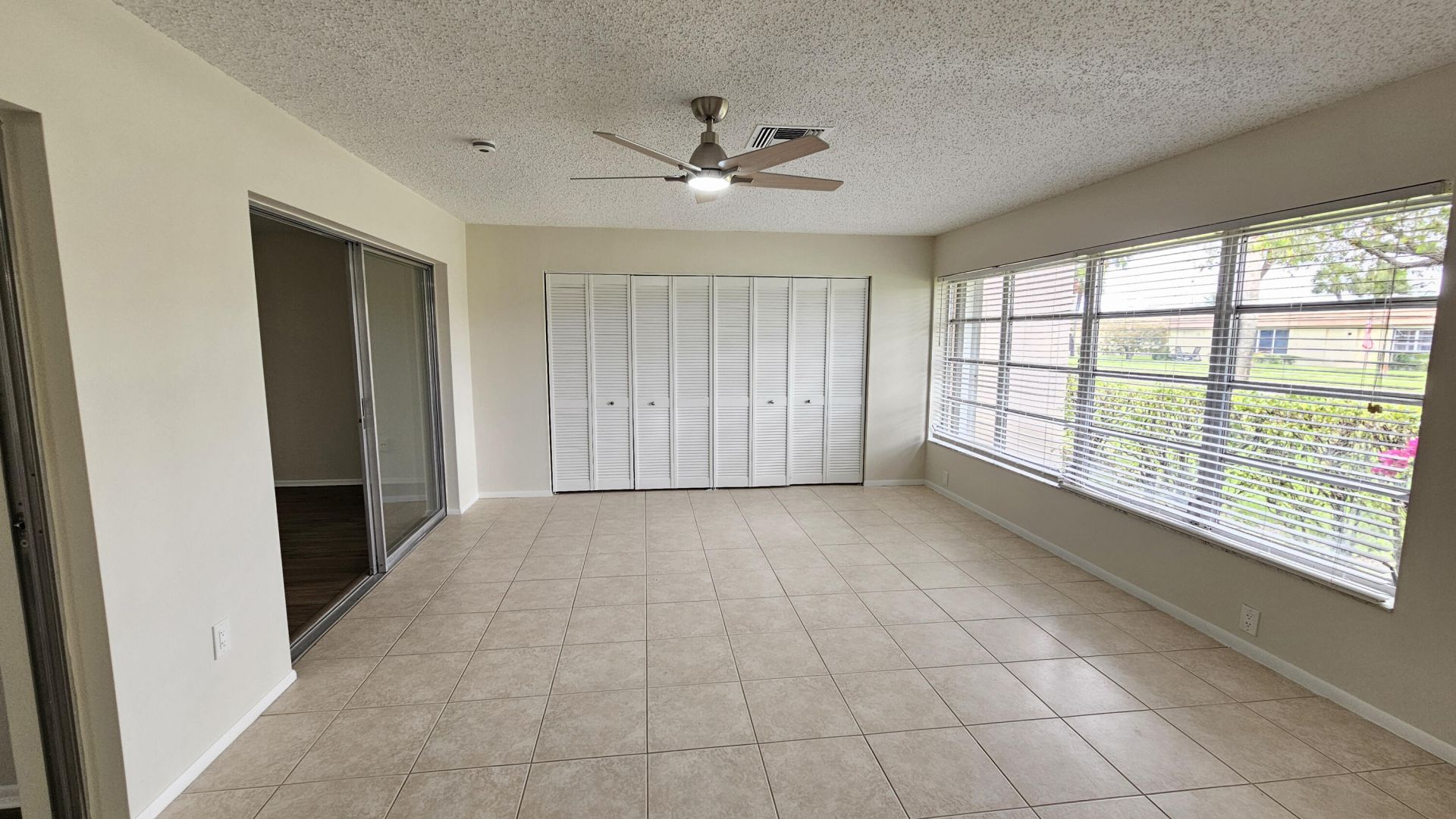 5775 Fernley Drive W, Unit 95, West Palm Beach, FL 33415 Photo