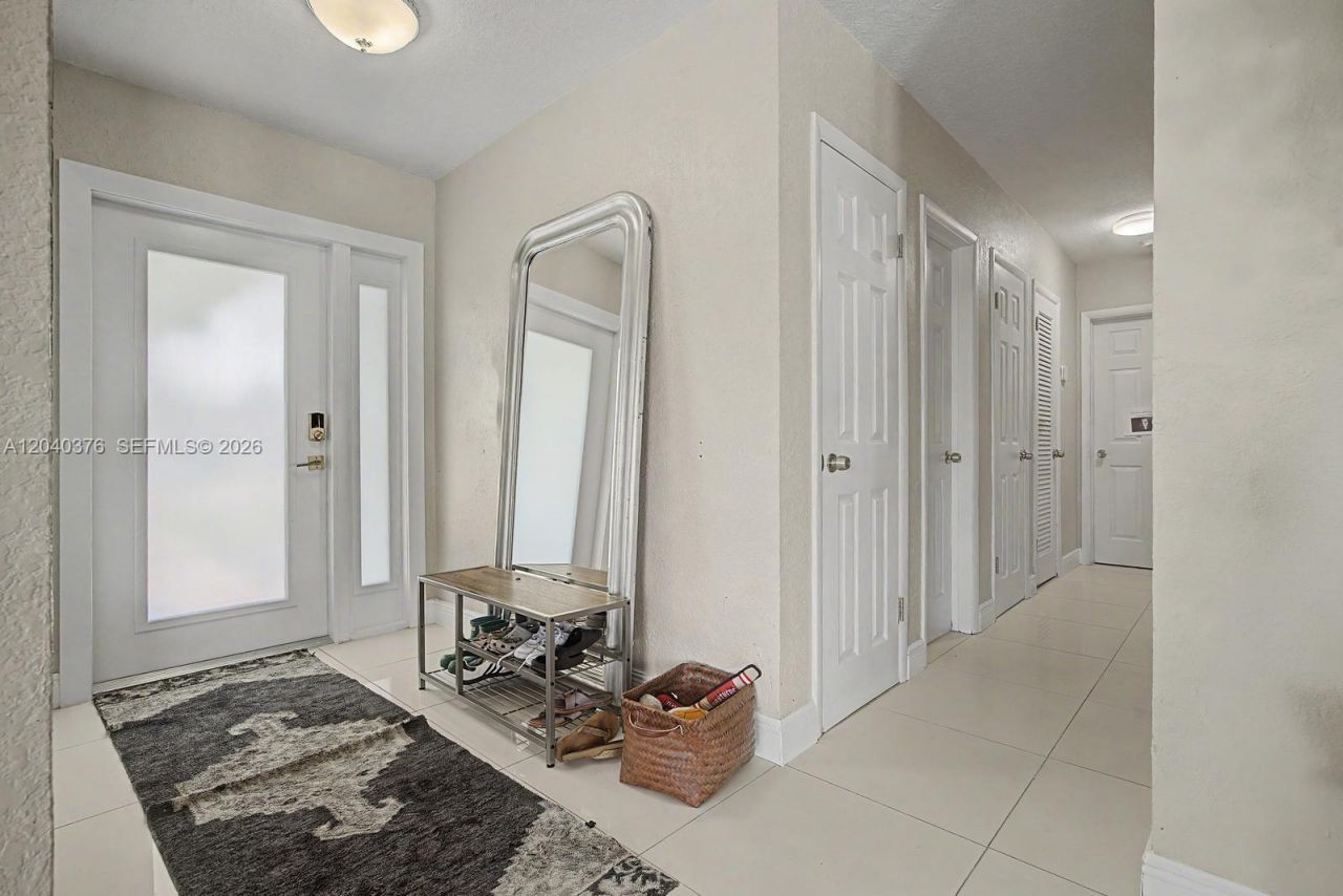 1651 SW 27th Ave , Fort Lauderdale, FL 33312 Photo