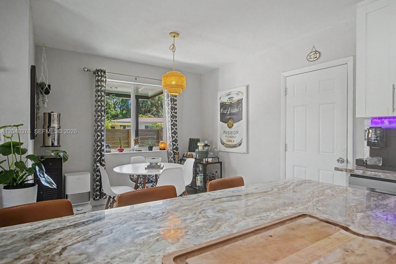 1651 SW 27th Ave , Fort Lauderdale, FL 33312 Photo