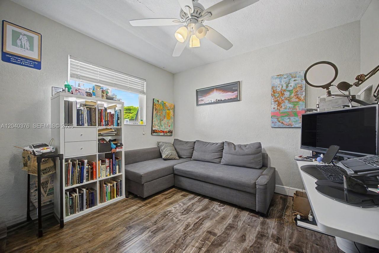 1651 SW 27th Ave , Fort Lauderdale, FL 33312 Photo