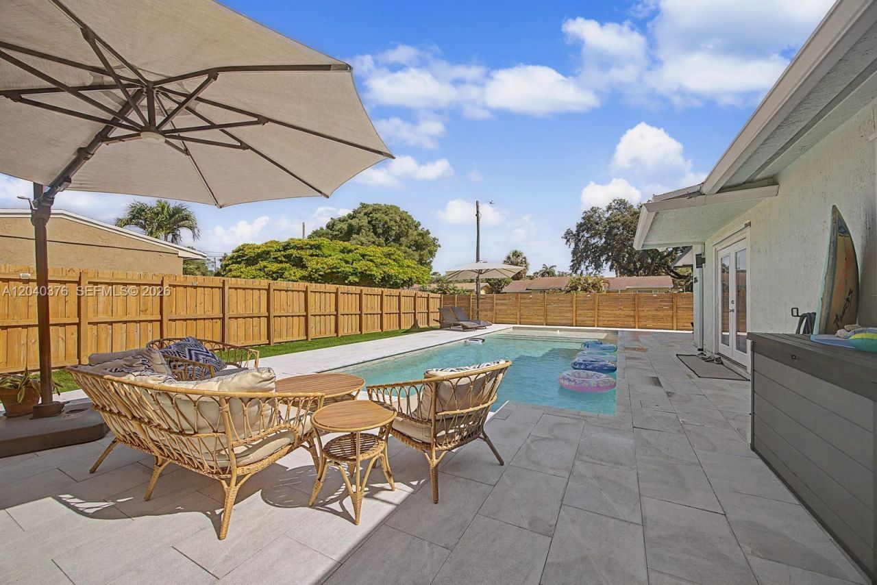 1651 SW 27th Ave , Fort Lauderdale, FL 33312 Photo