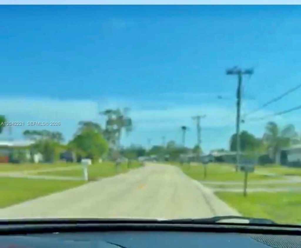 570 Dalton Boulevard, Port Charlotte, FL 33952 Photo