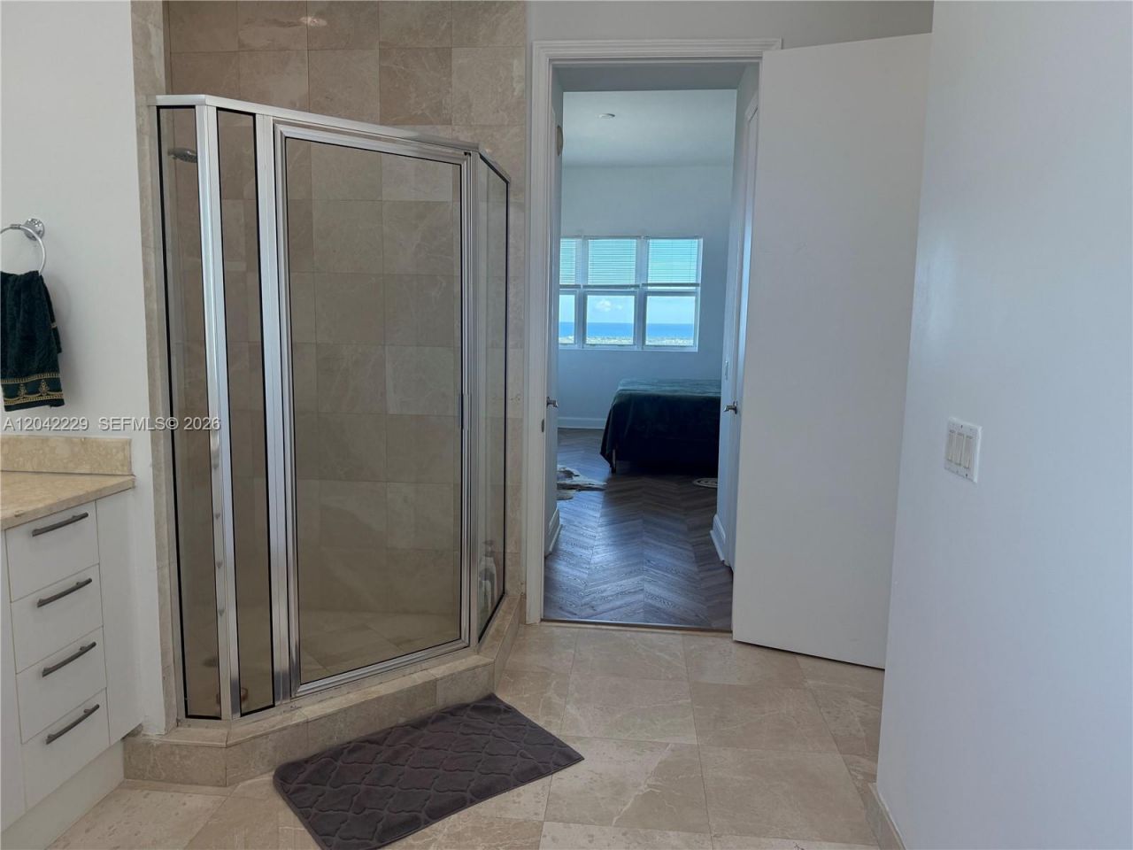15051 Royal Oaks Ln , Unit 2601, North Miami, FL 33181 Photo