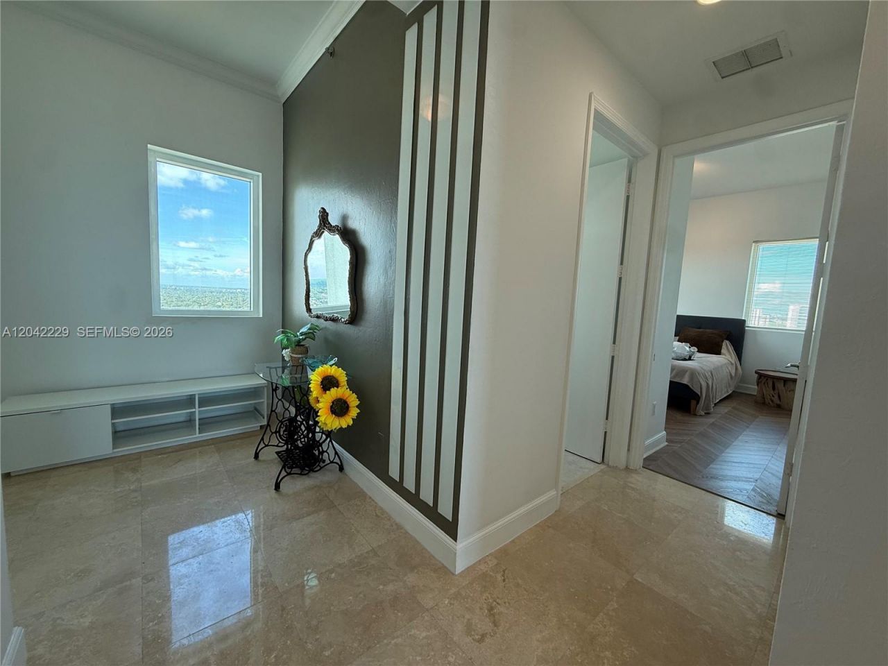 15051 Royal Oaks Ln , Unit 2601, North Miami, FL 33181 Photo