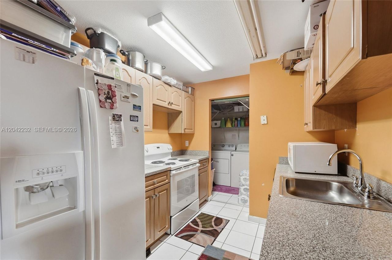 2974 NW 55th Ave, Unit 2B, Lauderhill, FL 33313 Photo