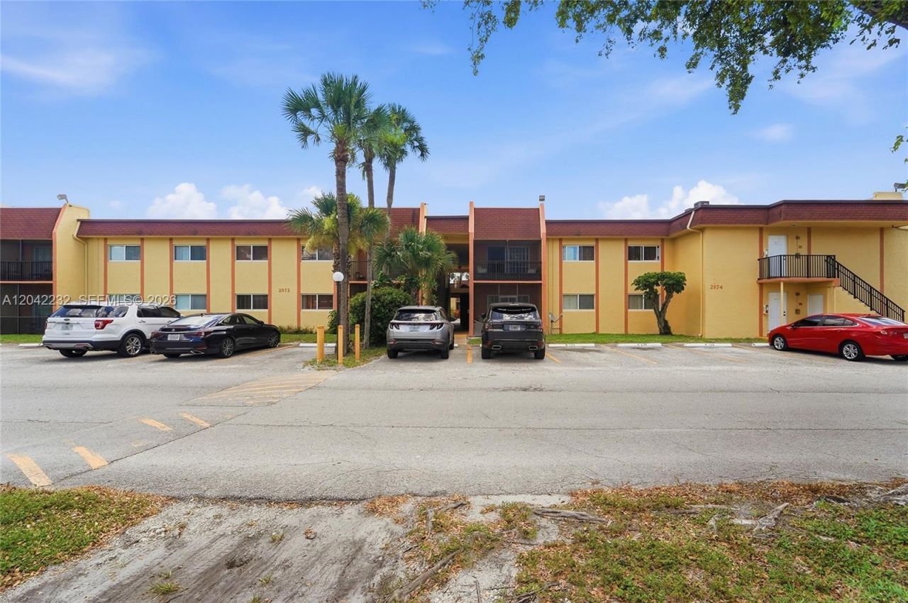 2974 NW 55th Ave, Unit 2B, Lauderhill, FL 33313 Photo