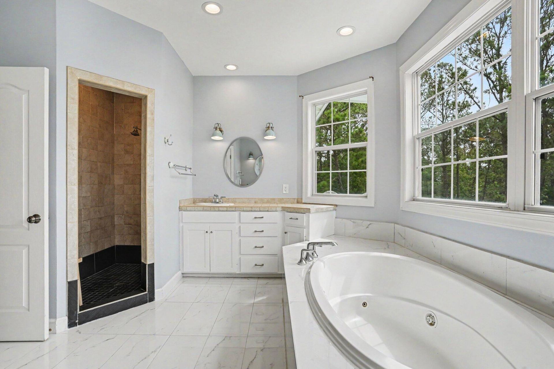 1604 Regimental Lane Photo 25