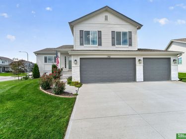 19868 Birch Avenue, Gretna, NE 68028