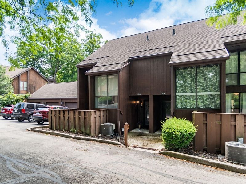 4955 Smoketalk Lane, Unit 5, Westerville, OH 43081 Photo 3