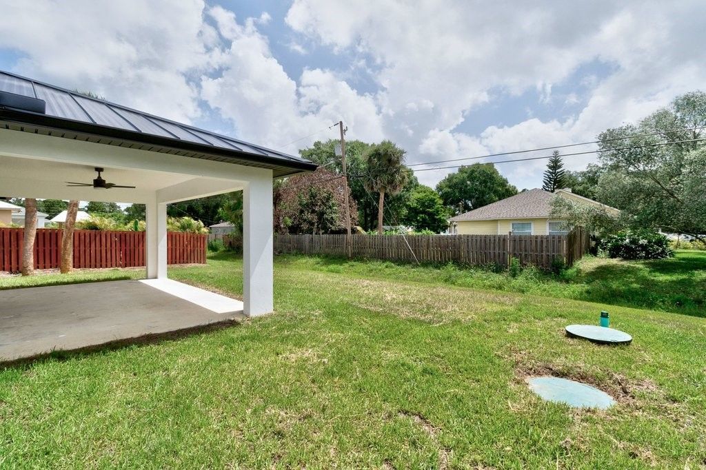 8616 100th Avenue, Vero Beach, FL 32967 Photo