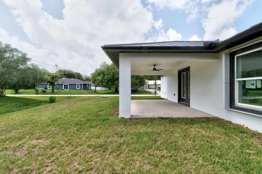 8616 100th Avenue, Vero Beach, FL 32967 Photo
