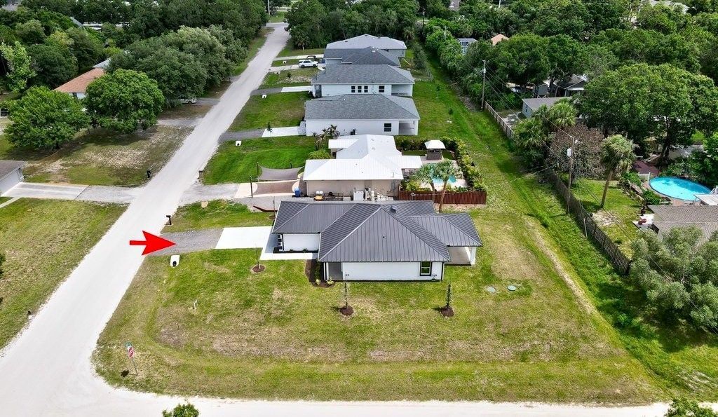 8616 100th Avenue, Vero Beach, FL 32967 Photo
