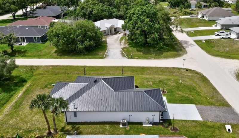 8616 100th Avenue, Vero Beach, FL 32967 Photo