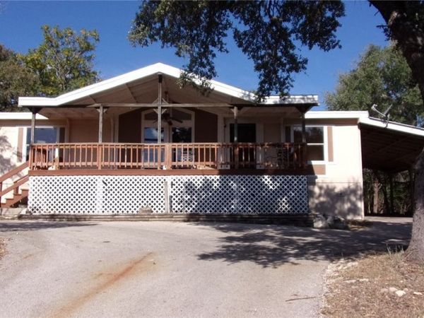 252 Sir Winston Drive , Canyon Lake, TX 78133
