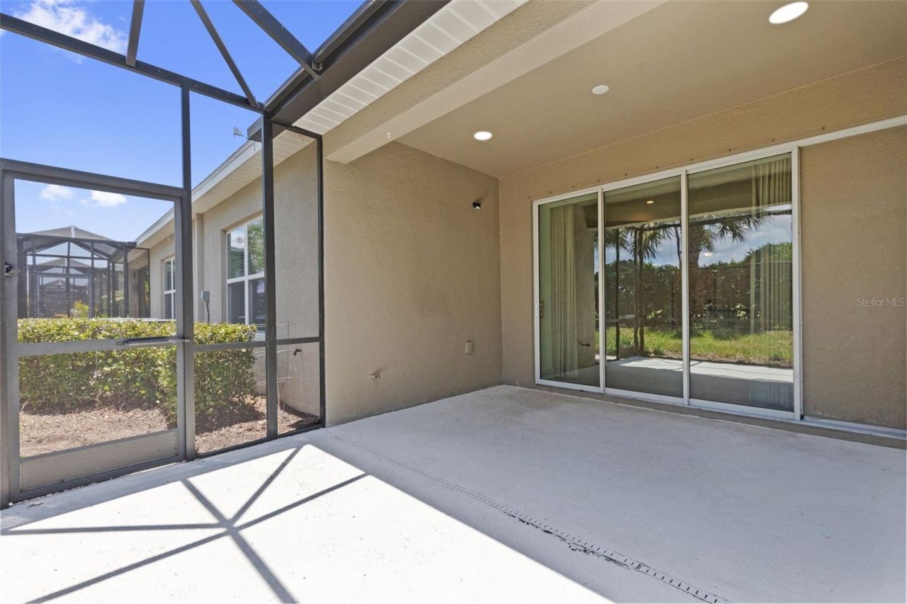 13506 Circa Crossing Drive, Lithia, FL 33547 Photo