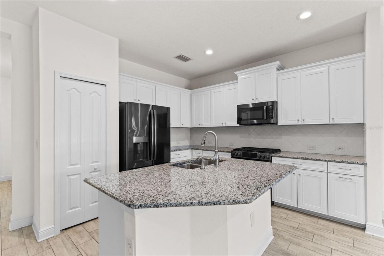 13506 Circa Crossing Drive, Lithia, FL 33547 Photo