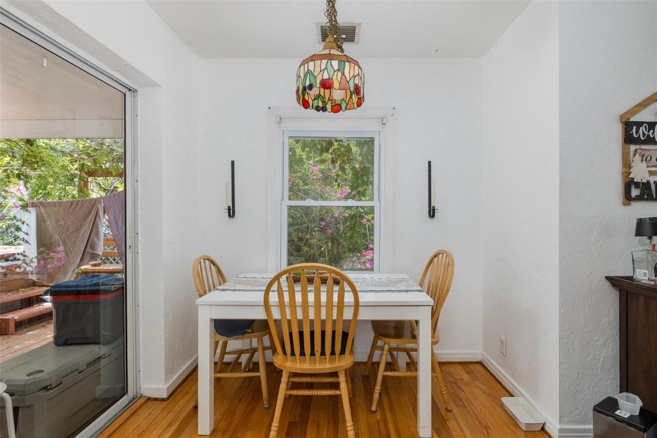 1005 15th Street N, Saint Petersburg, FL 33705 Photo