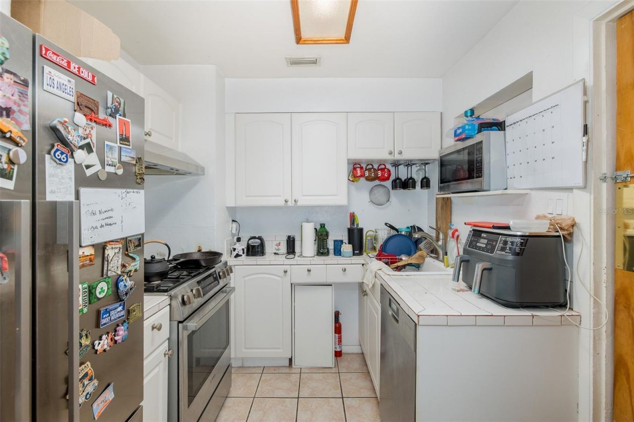 1005 15th Street N, Saint Petersburg, FL 33705 Photo