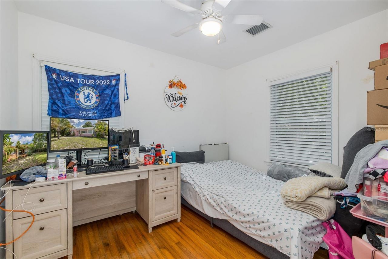 1005 15th Street N, Saint Petersburg, FL 33705 Photo