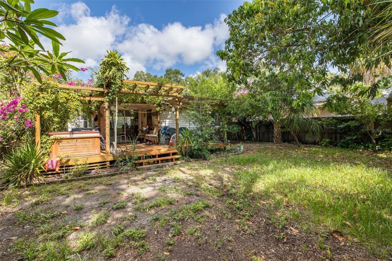 1005 15th Street N, Saint Petersburg, FL 33705 Photo