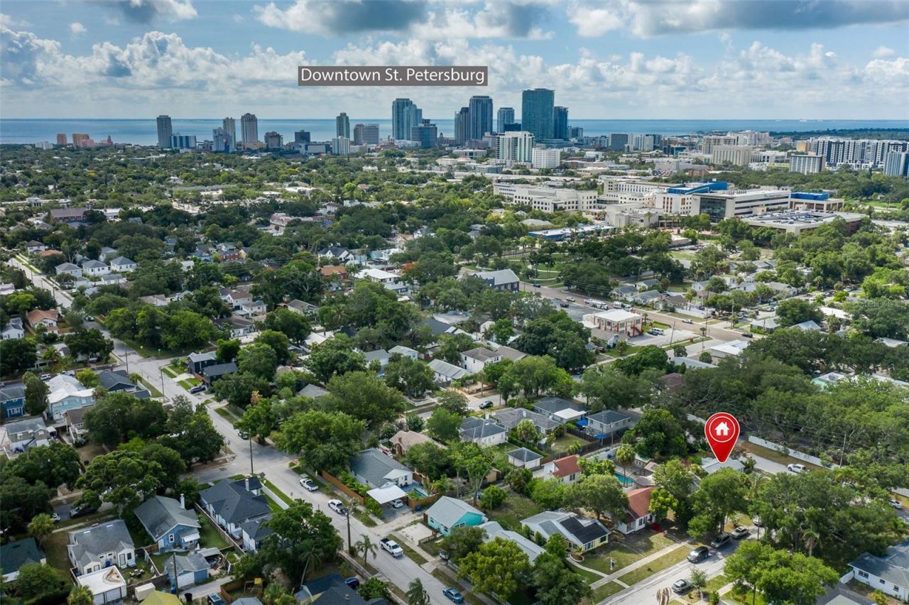 1005 15th Street N, Saint Petersburg, FL 33705 Photo