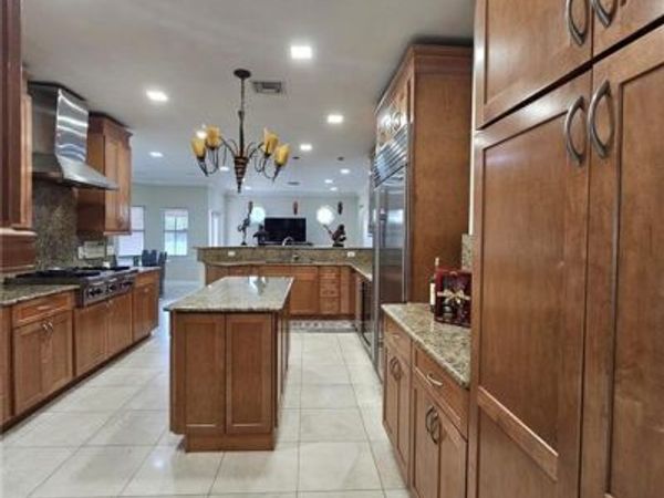41 33rd AVE NE, NAPLES, FL 34120