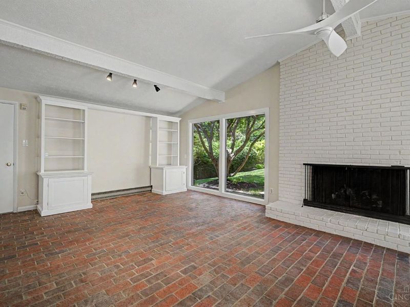 1983 Honeysuckle Lane, Cincinnati, OH 45230 Photo 18