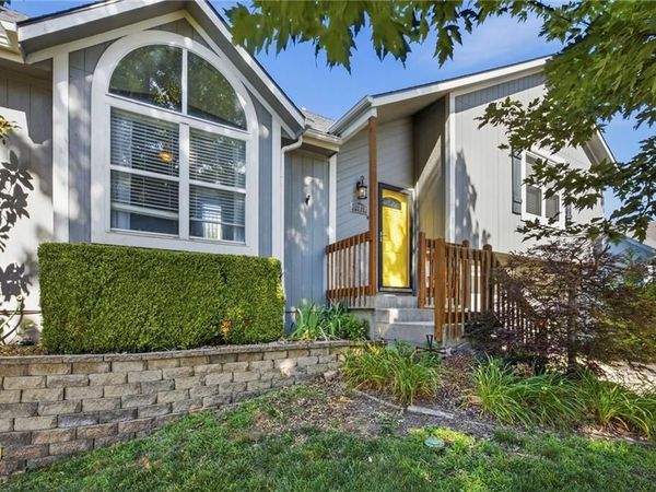 17210 S Walter Street, Gardner, KS 66030