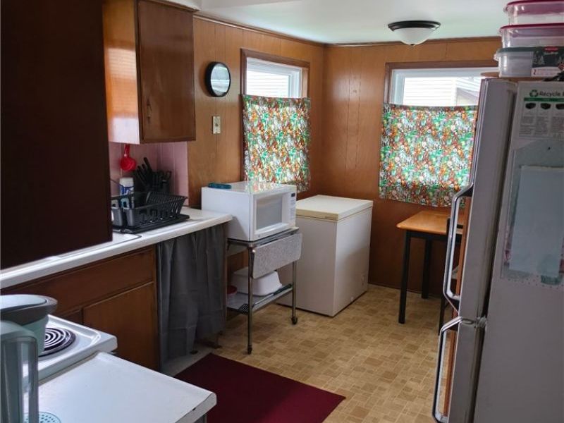 966 W Hopocan Avenue, Barberton, OH 44203 Photo 7