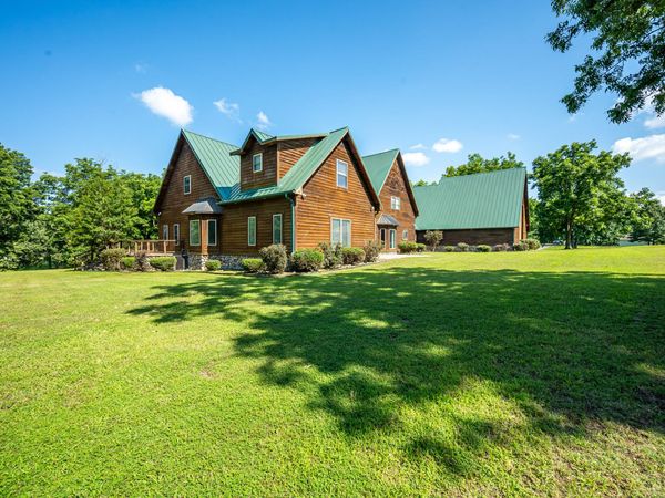 100 Plantation, Batesville, AR 72501