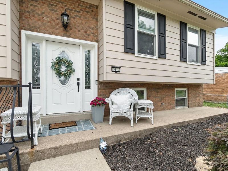 1613 Clemson Circle, Anderson Twp, OH 45255 Photo 4