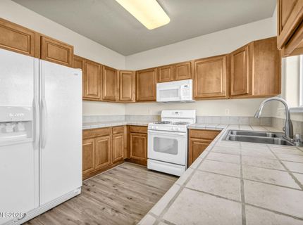 4641 Kathleen Denise Lane, Reno, NV 89503 Photo